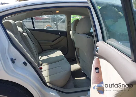 2009 Nissan Altima 2.5 S z USA, uszkodzony, nr VIN 1N4AL21E89N551476